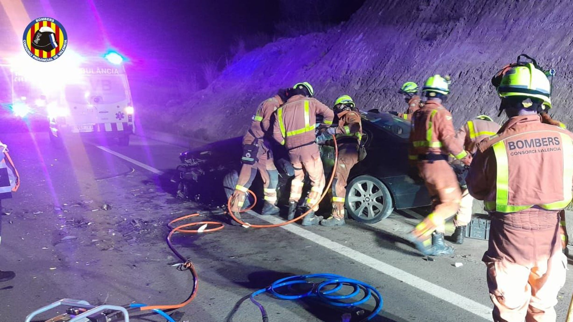 Tres Heridos En Un Accidente Entre Dos Coches Causado Por Un Jabalí En